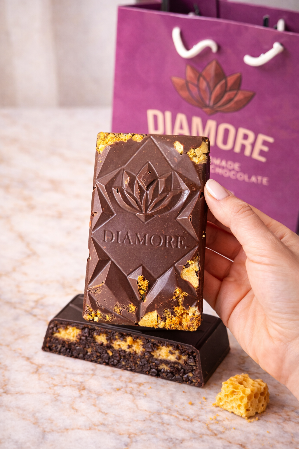 Honeycomb Crunch Bar🍯(Approx. Weight: 150g)