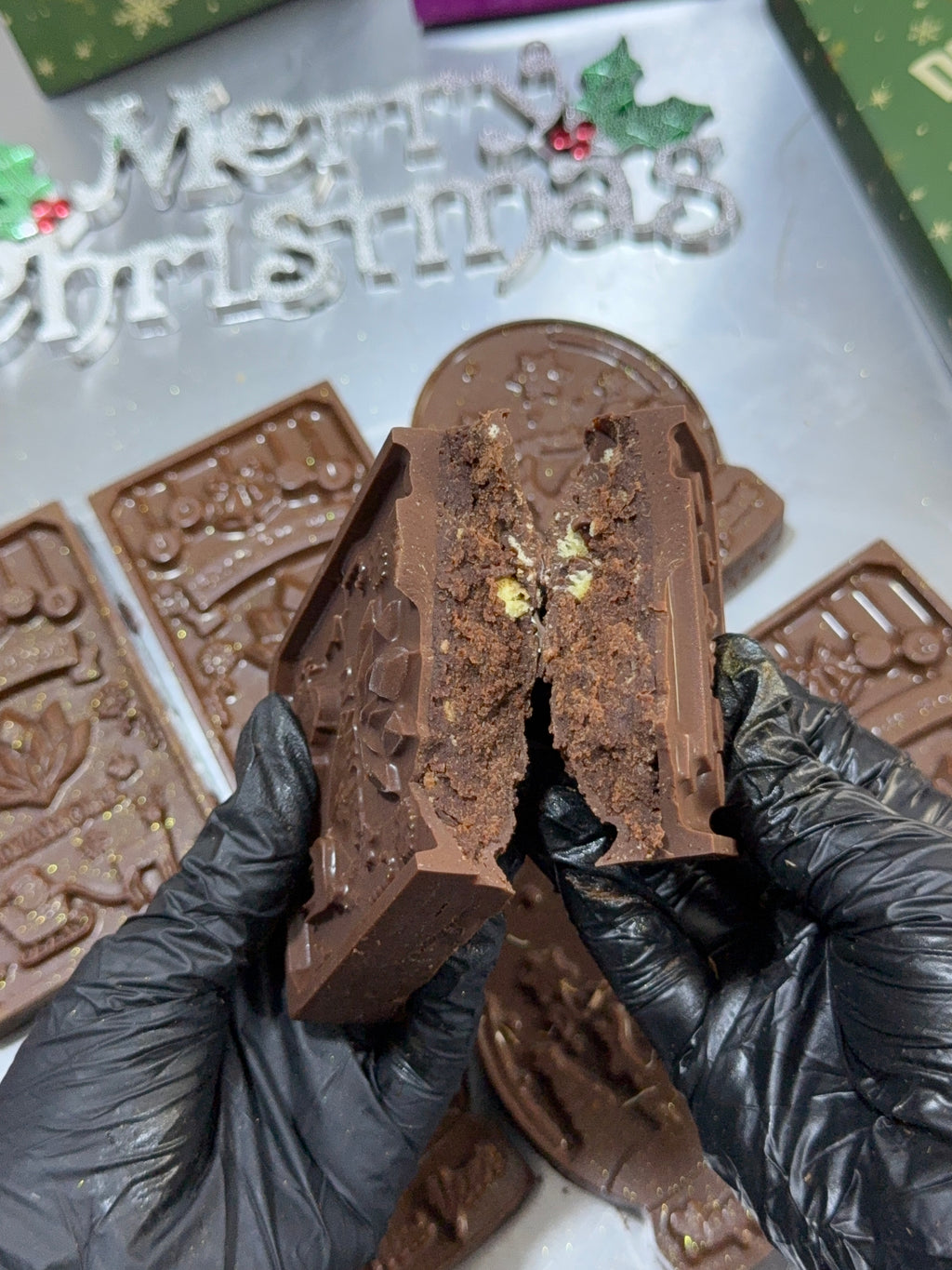 New year chocolate bar(220 grams)